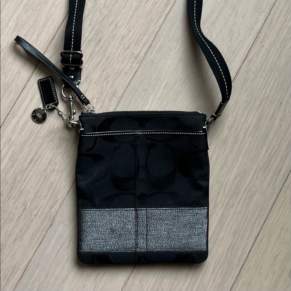 Coach Classic Vintage Crossbody Messenger Bag Black C… Gem